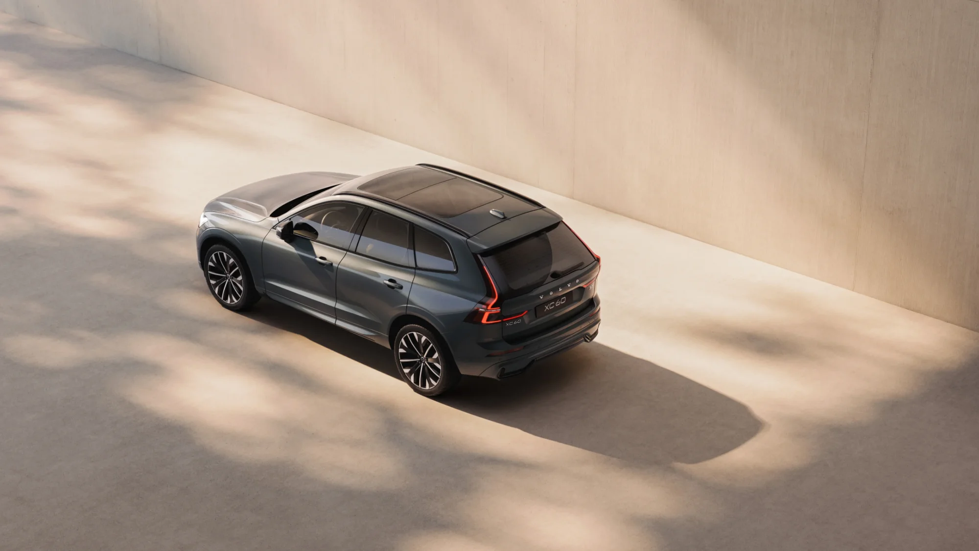 Volvo XC60 – nhìn từ trên cao