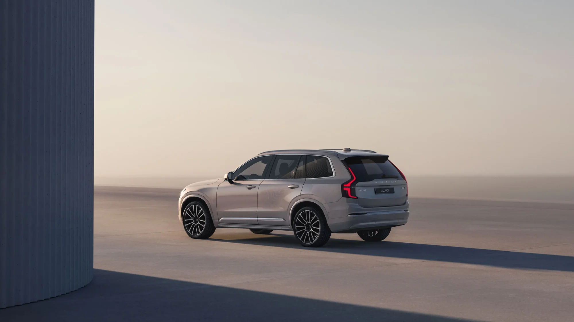 Volvo XC90 – đuôi xe
