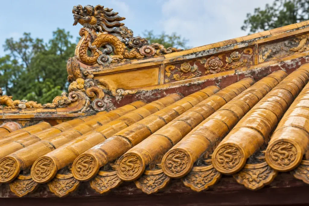 AI illustration: Glazed roof tiles and decorative ridge detail