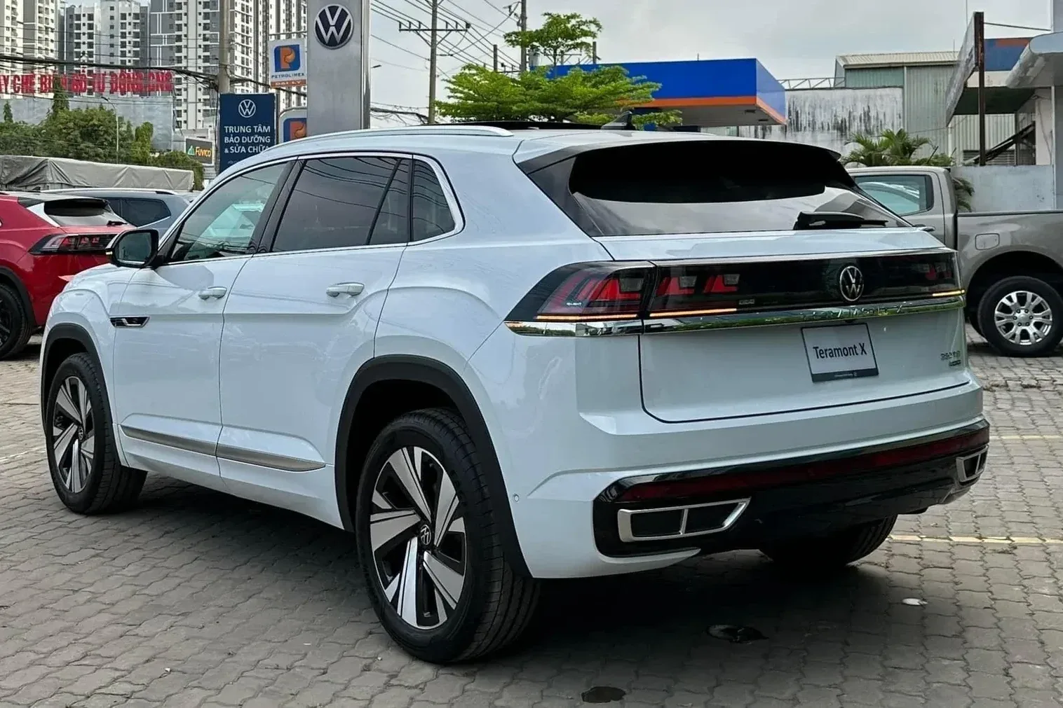 SUV Coupe