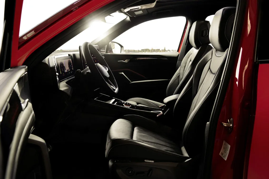Volkswagen Tiguan – ghế ergoActive hàng trước