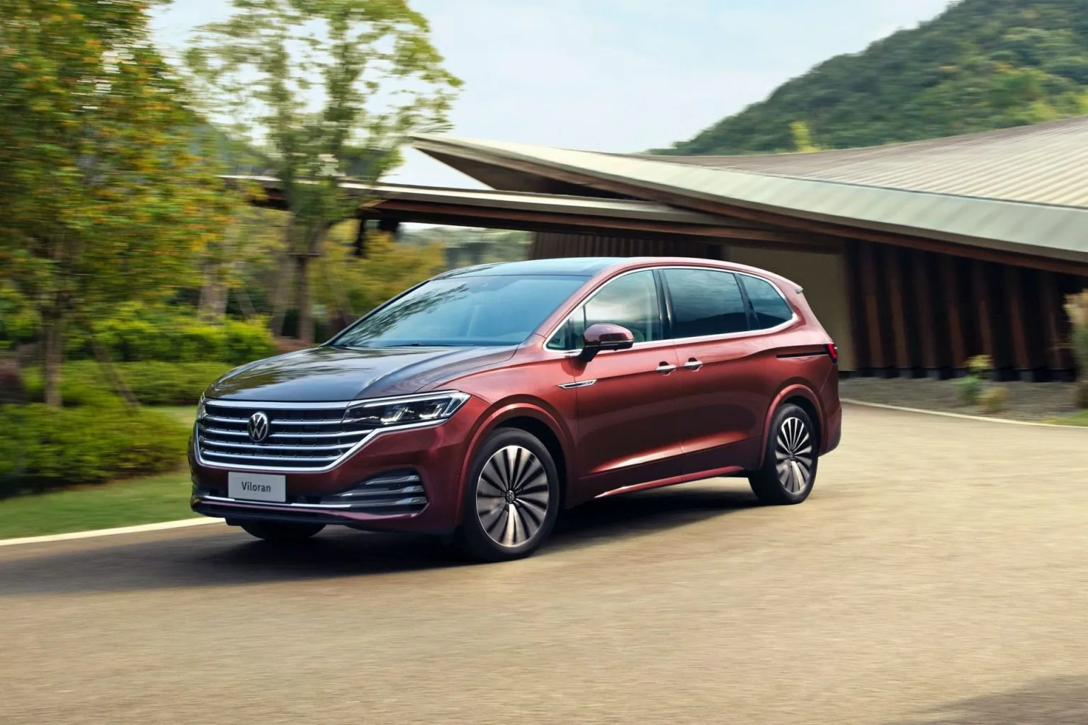 Volkswagen Viloran Hót 2025 7 Chỗ: Đẳng Cấp và Hiện Đại Trong Tầm Tay